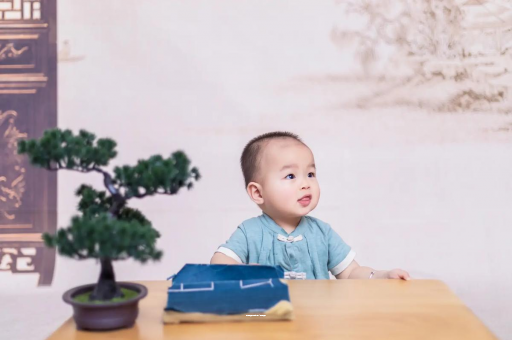 芜湖宝宝腿纹不对称怎么办